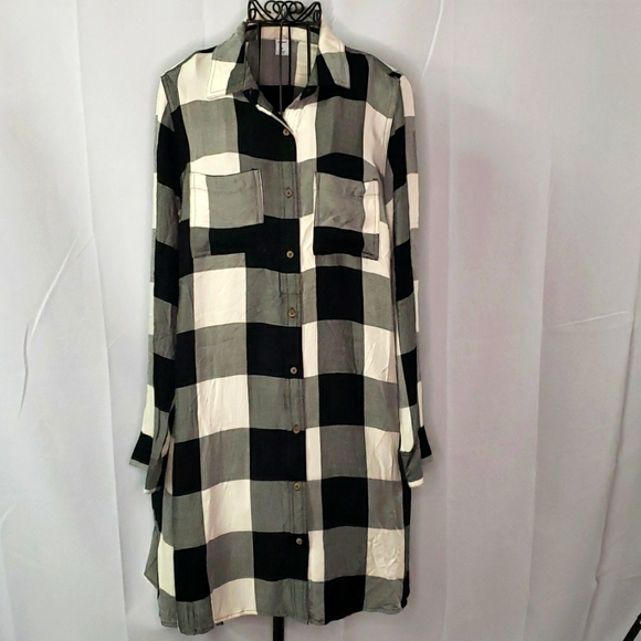 Old Navy Dresses & Skirts - 👗OLD NAVY BUFFALO 🐃 CHECK ✔ SHIRT DRESS👗
